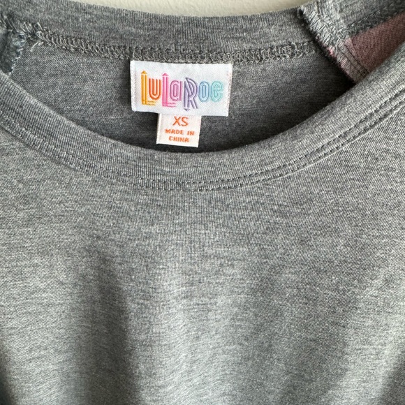 LuLaRoe Raglan - Picture 5 of 5